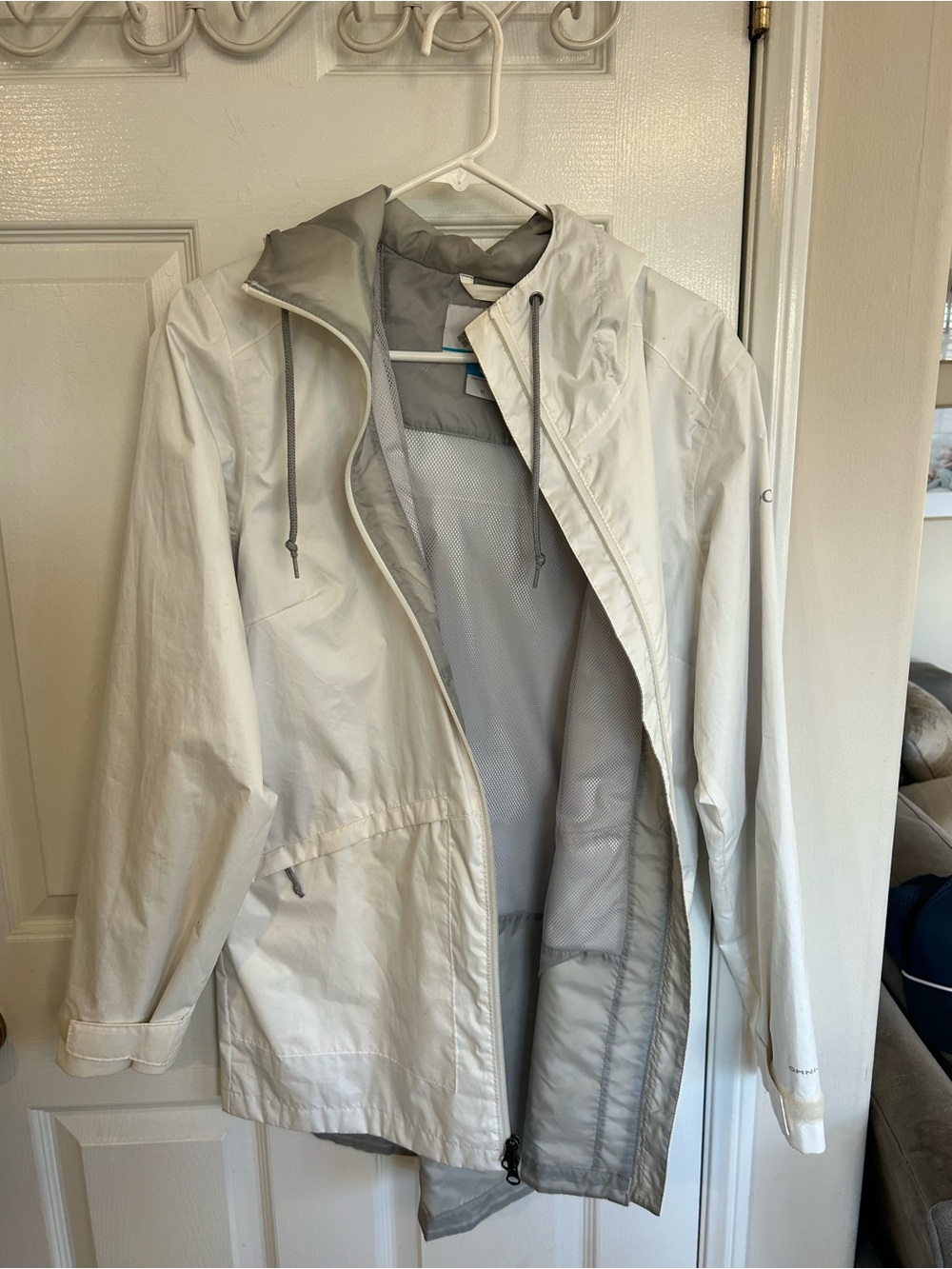 Columbia Women’s Rain Jacket White Waterproof Hooded Raincoat Size M